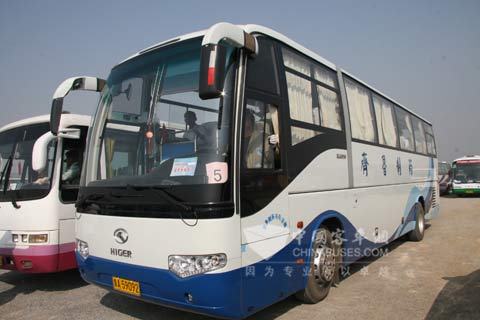 Higer bus