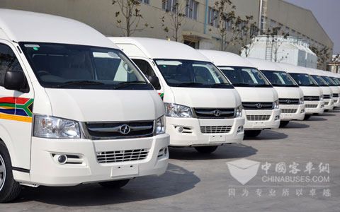 The transfer of the first 1000 Joylong vehicles exported