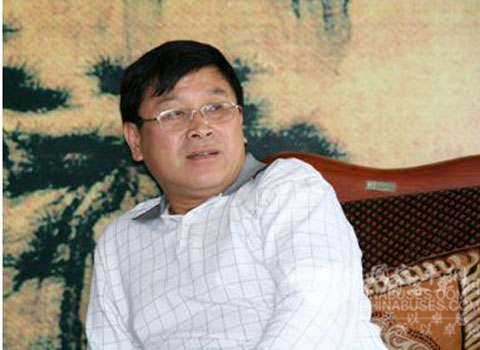 Liu Weimin, general manager of Xinxiang Public Transport Company 