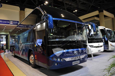 the first electric bus made in Tangshan formally launches. 