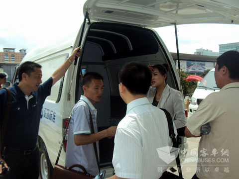 Customers visited King Long Buses