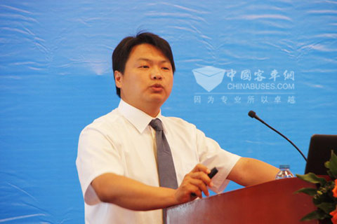 Li An, the engineer of G-BOS makes introduction