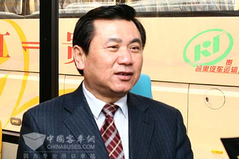 Feng Zhenglin, vice minister of the Ministry of Transport visit Higer intelligence bus