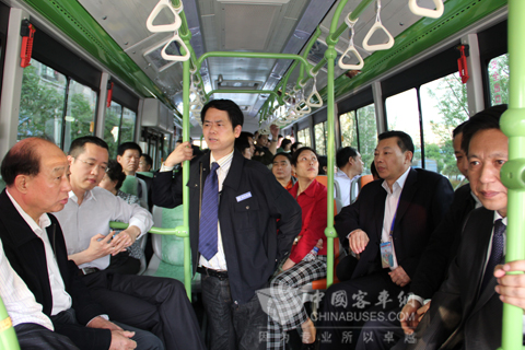 The First Fast-charging Electric City Bus Route in China Starts in Chongqing