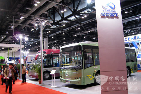 King Long Bus Attends ANGVA 2011 with Tw