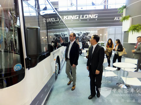 Ministry Vincent Visits King Long Bus