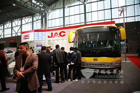 Anhui Pure-electric Bus on Exhibition