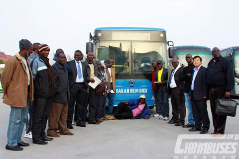 The group photo of the Sunlong and the customers from Senegal