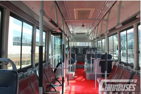 BJ6123C7BTD LNG city inside compartment 