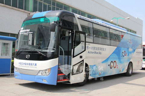  tourist bus E10 of Wuzhoulong Bus