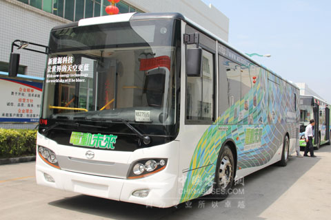 The latest extended-range E-bus B10 of Wuzhoulong