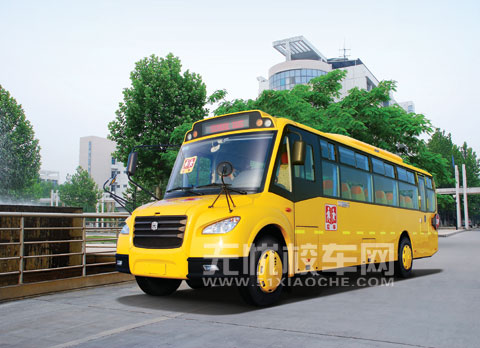 Zhongtong LCK6100DX school bus