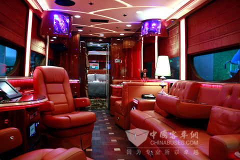 SCANIA-Higer Motorhome