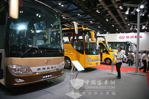 Ankai HFF6100K82D