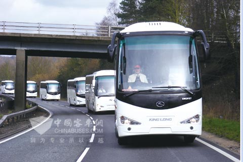  China-made bus & coach products equipping with Cummins engines serve the great event in London