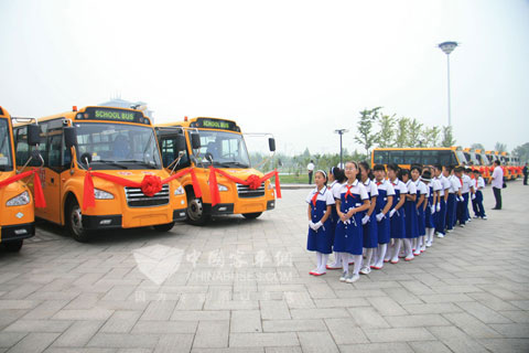 zhongtong gas school buses