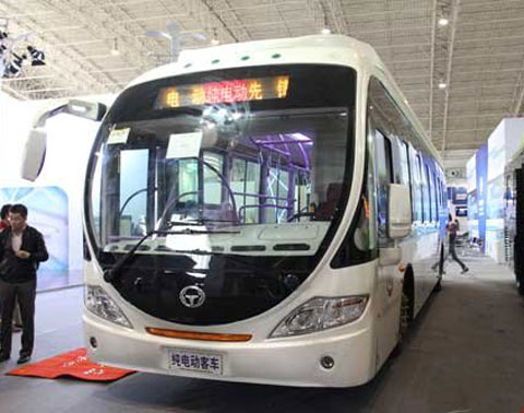 Hengtong Fast Charging Bus CKZ6127HBEV