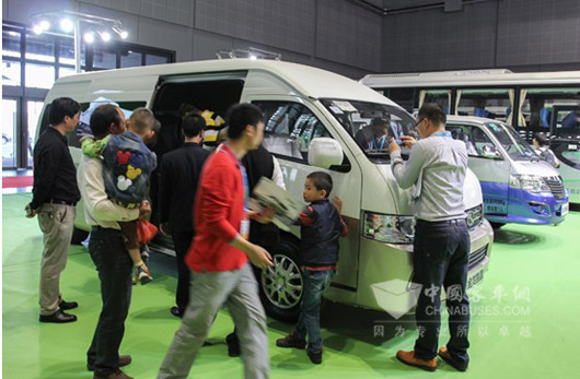 King Long Stages Light Bus Kaige L at China International Auto Products Expo