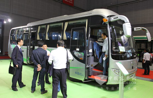 King Long Stages Light Bus Kaige L at China International Auto Products Expo