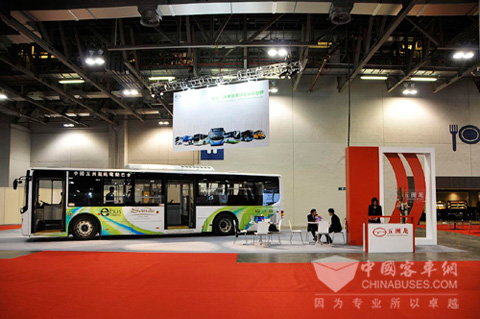 WuZhouLong Pure Electric Bus Unveiled in the 4th CHINA