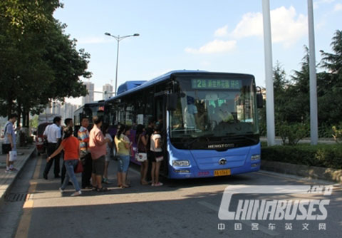 The Market Promote New Energy Buses Hengtong Insist On the Strategy of "Two Legs Walk"