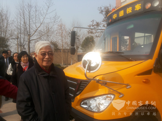 Zhongtong School Buses Highly Praised by Presidents of Schools