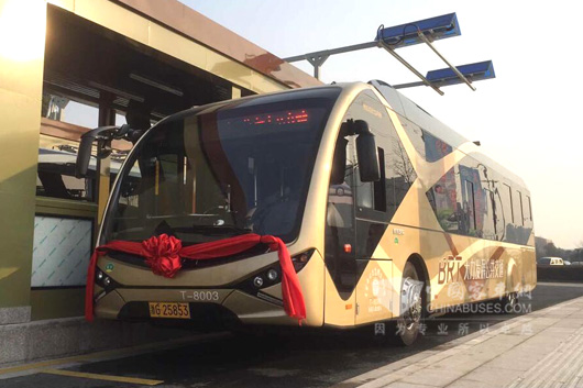 Youngman Lanches World First E-BRT Bus in Jinhua