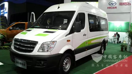 China Buses Stage at Auto Shanghai 2015