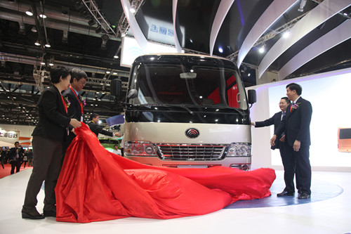 Yutong T7 Ready to Beat Toyota Coaster 