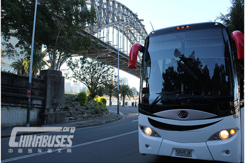 Big Australia and AAT Kings is Running Two Glass-roofed Coaches Built by Bonluck