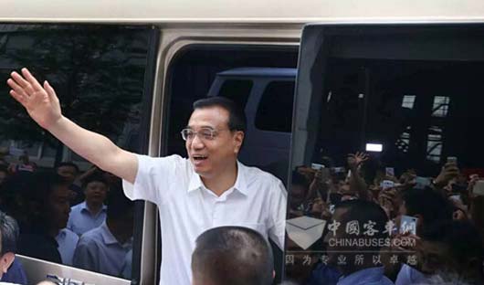 Premier Li Keqiang Takes Yutong Business Van