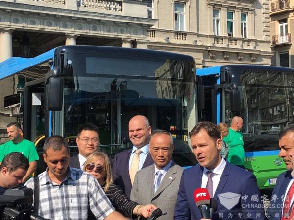 Li Manchang, Chinese ambassador to Serbia and Sinisa Mali, mayor of Belgrade was interviewed