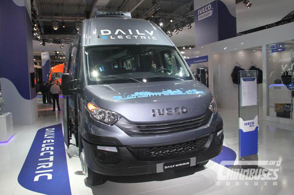 Buses Unveiled at the IAA Commercial Vehicles 2016 in Hannover 1