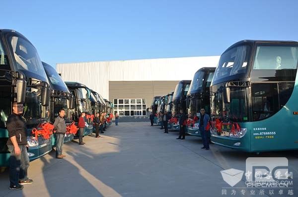 Ankai Buses Start Serving Tourists in Quanzhou